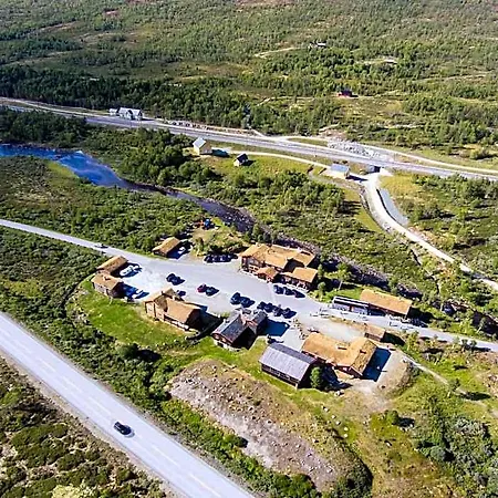 Dovregubbens Hall 4*